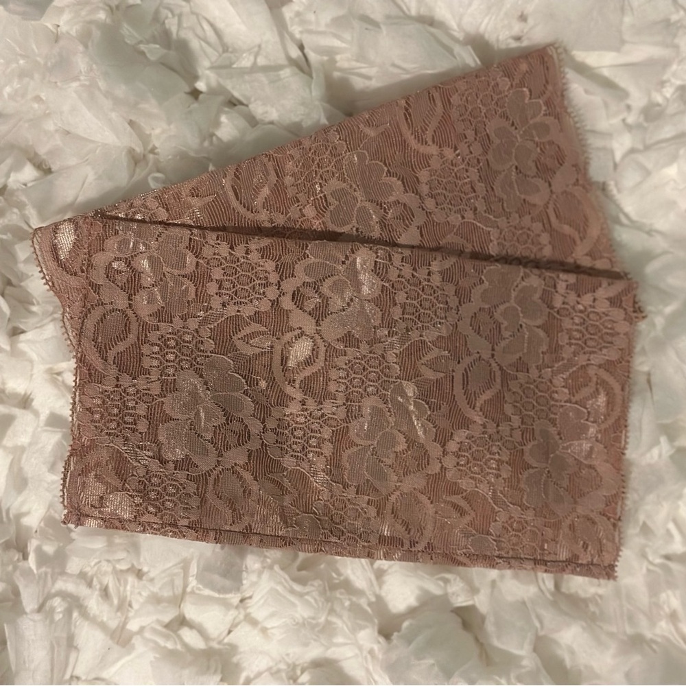 Floral Lace Boot Toppers in Dusty Pink